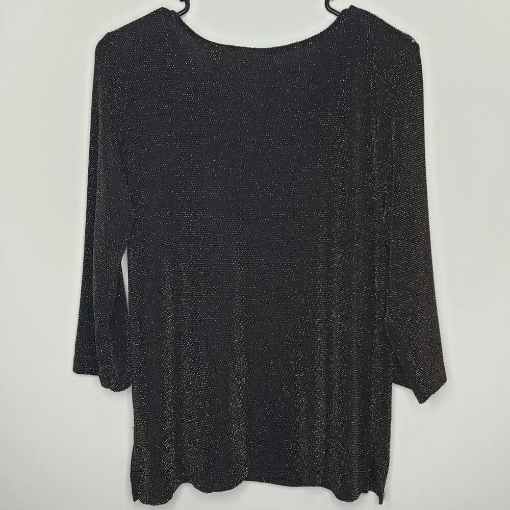 Alfred Dunner 3/4 Sleeve Black and Gold Shirt with Gold toned Metal Hardware